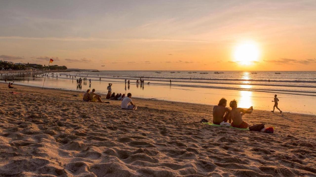 Swiss-Belexpress Kuta Legian Kuta Lombok Exterior foto